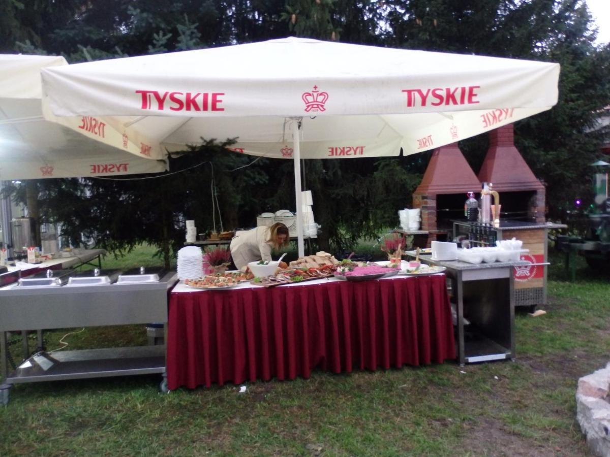 Gosciniec Borne Sulinowo - Byla Baza Wojskowa Ξενοδοχείο Εξωτερικό φωτογραφία